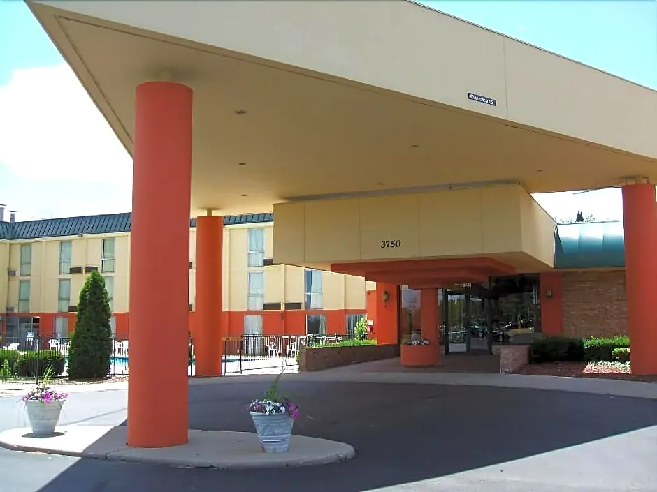 A Victory Inn and Suites Ann Arbor hotel hero