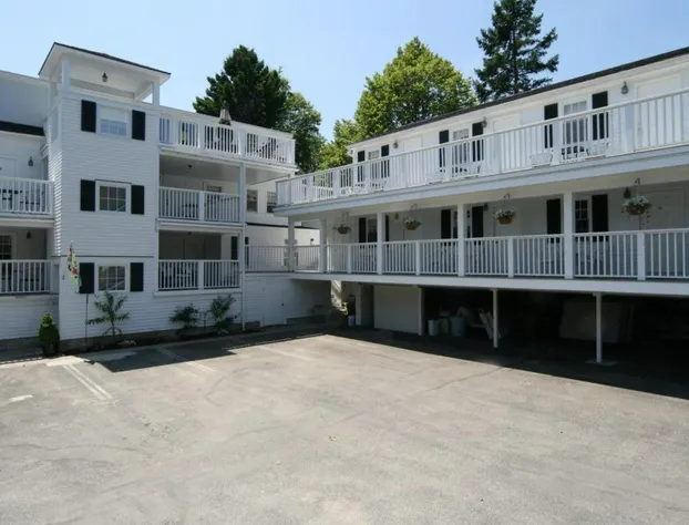 Eagle House Motel hotel detail image 4