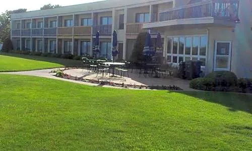 Surf & Sand Beach Motel hotel detail image 1