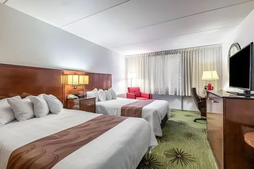 Quality Inn & Suites Albert Lea hotel detail image 3