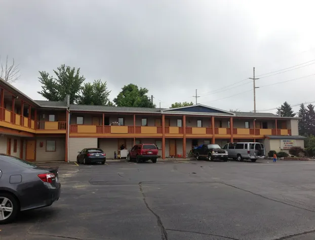 Cadet Motor Inn Coldwater hotel detail image 3