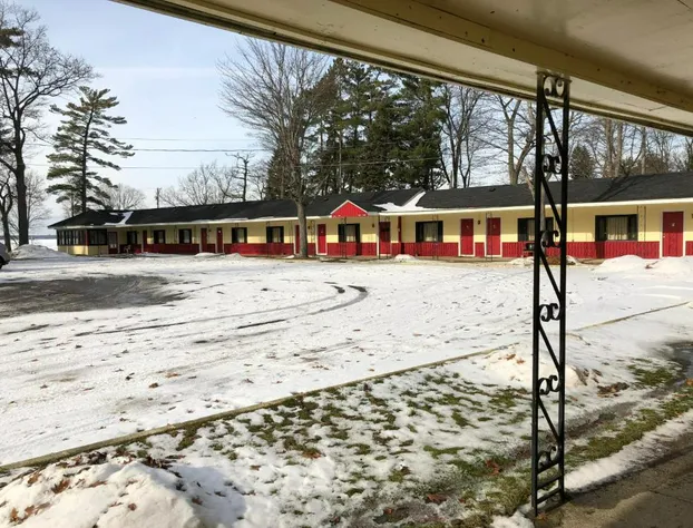 Sun 'N Snow Hotel hotel detail image 2