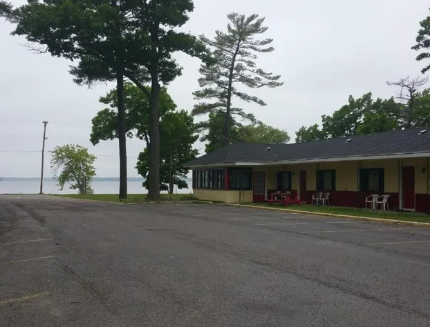 Sun 'N Snow Hotel hotel detail image 4