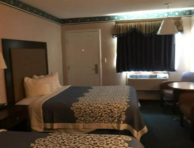 Sunrise Motel hotel detail image 3