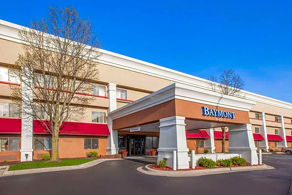 Baymont by Wyndham Grand Rapids Airport hotel hero