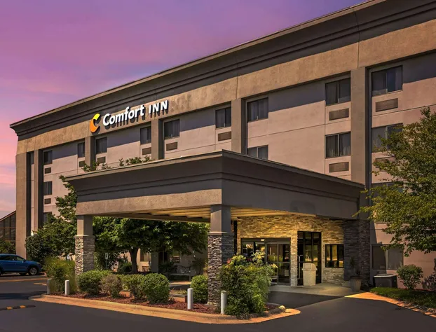 Comfort Inn South - Springfield hotel detail image 1