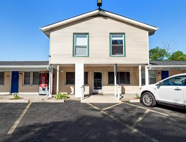 Americas Best Value Inn Jonesville Hillsdale hotel detail image 4