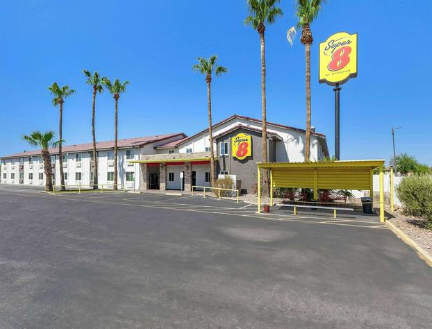 Super 8 by Wyndham Goodyear/Phoenix Area hotel detail image 1