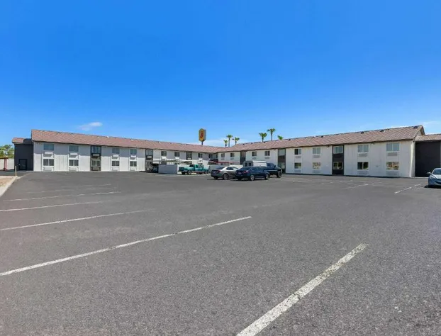 Super 8 by Wyndham Goodyear/Phoenix Area hotel detail image 3