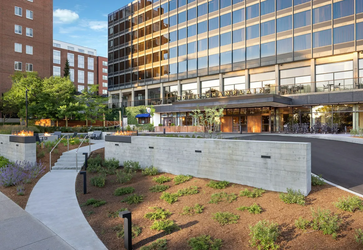 Hotel Champlain Burlington, Curio Collection by Hilton hotel hero