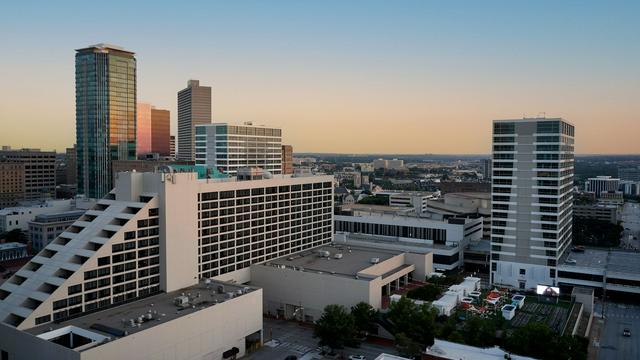 The Worthington Renaissance Fort Worth Hotel hotel detail image 3