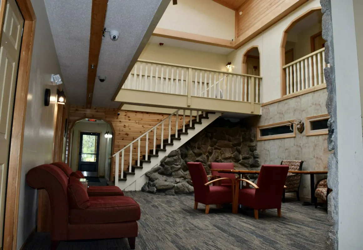 The Otter Supper Club & Lodge hotel hero