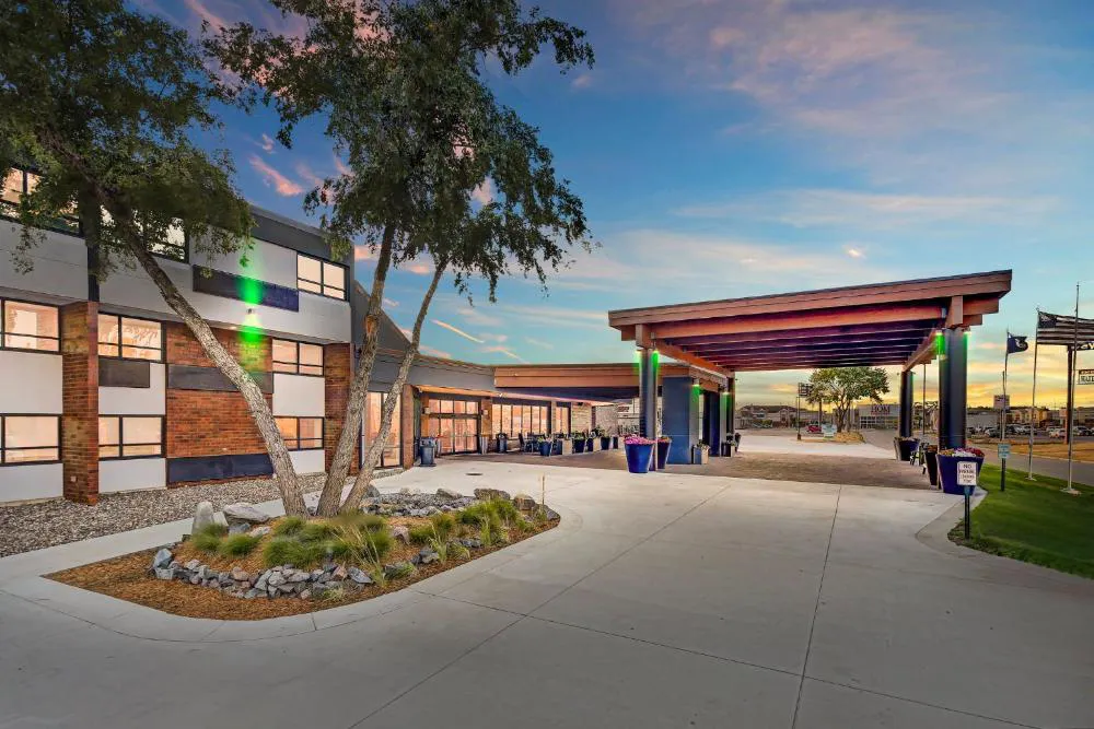 Holiday Inn & Suites St. Cloud by IHG hotel hero