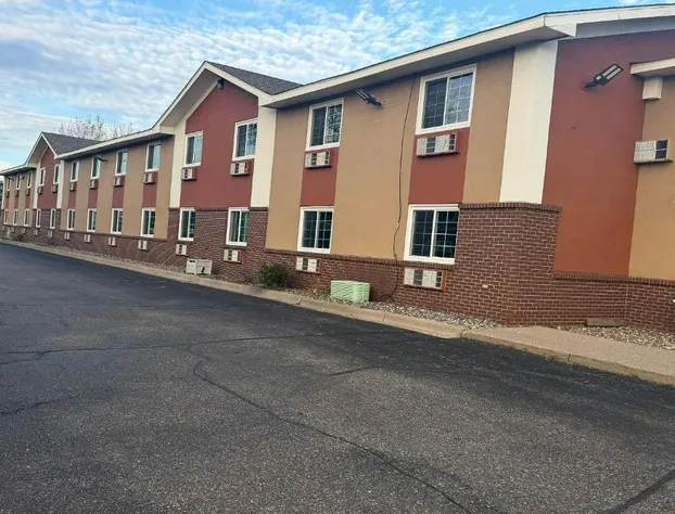 Coratel Inn and Suites by Jasper Stillwater hotel detail image 2