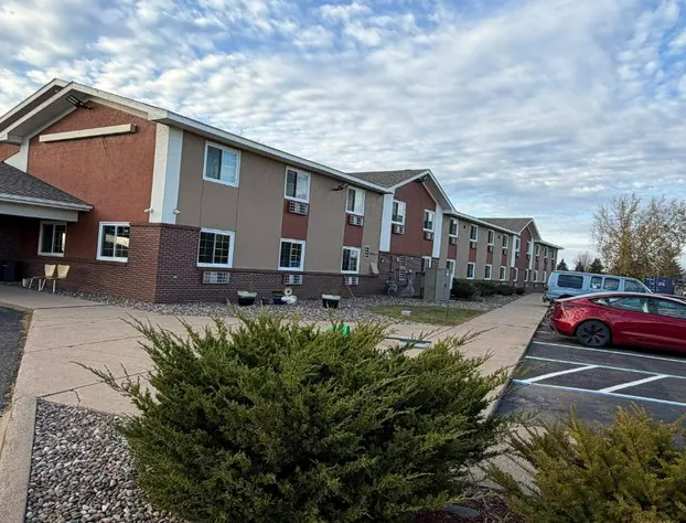 Coratel Inn and Suites by Jasper Stillwater hotel detail image 3