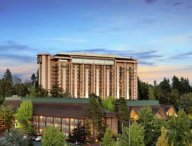DoubleTree by Hilton Seattle Airport hotel detail image 1