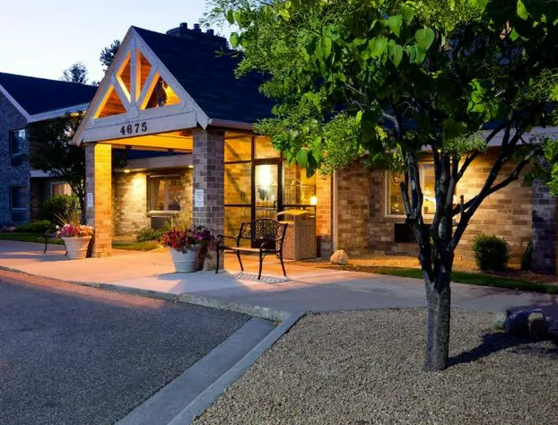 AmericInn by Wyndham White Bear Lake St. Paul hotel detail image 1