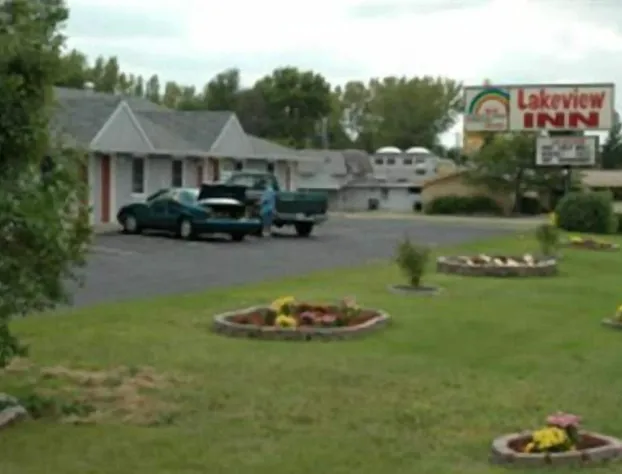 Lakeview Inn hotel detail image 3