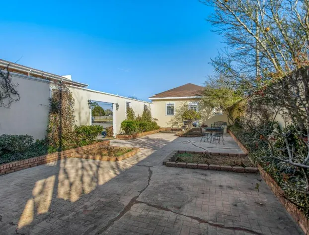 Edgewater Inn hotel detail image 4