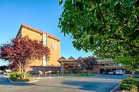 Red Lion Hotel Boise Downtowner hotel hero