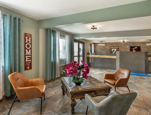 Econo Lodge Laramie hotel detail image 2