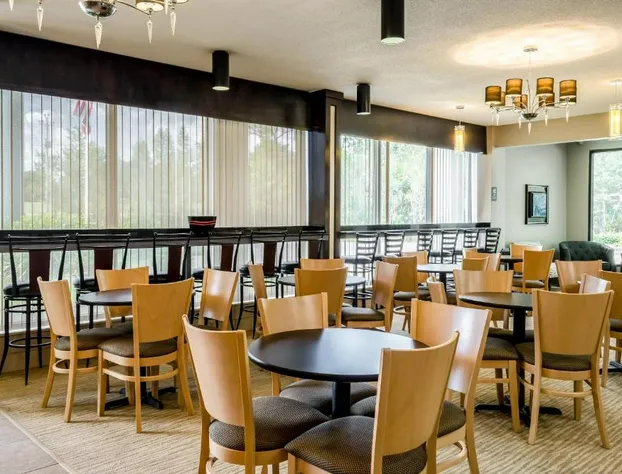 Quality Inn Moss Point - Pascagoula hotel detail image 4