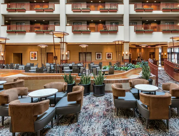 Embassy Suites by Hilton St. Louis St. Charles hotel detail image 1