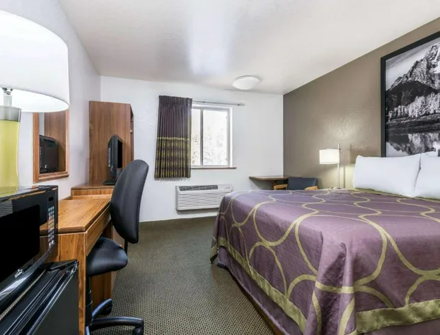 Super 8 by Wyndham Missoula/Reserve St. hotel detail image 3