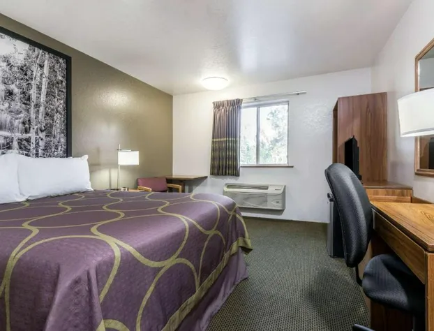 Super 8 by Wyndham Missoula/Reserve St. hotel detail image 3