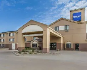 Rodeway Inn hotel hero