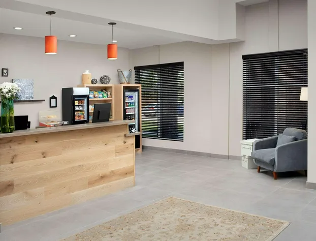 Country Inn & Suites by Radisson, Houston Intercontinental Airport East, TX hotel detail image 2