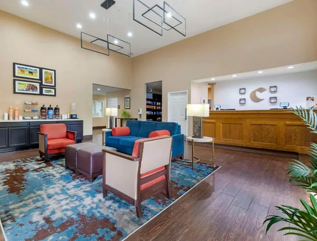 Comfort Suites Keeneland hotel detail image 4