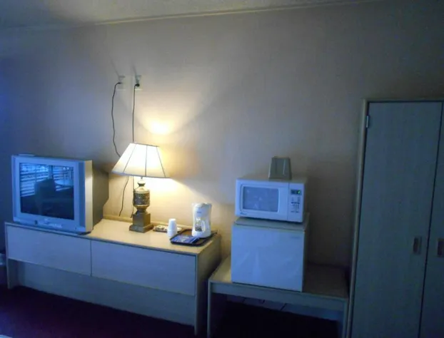 Victorian Inn hotel detail image 2