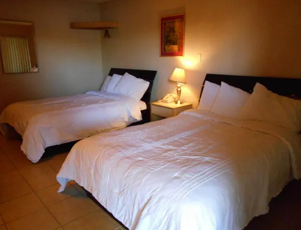 Victorian Inn hotel detail image 3