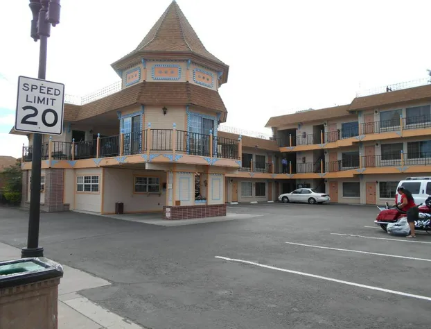 Victorian Inn hotel detail image 1