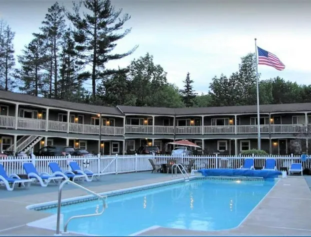 Mt Madison Inn & Suites hotel detail image 1