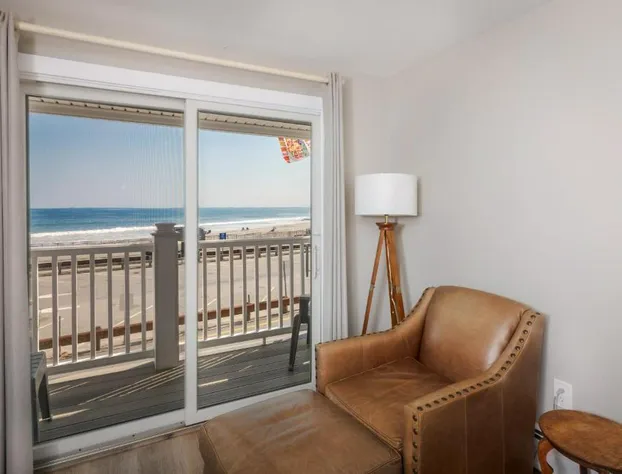 Atlantic Motel hotel detail image 3