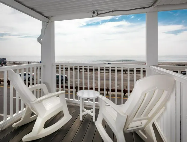 Atlantic Motel hotel detail image 2