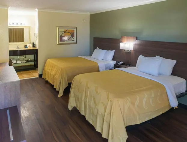 Quality Inn Richmond Hill - Savannah I-95 hotel detail image 3