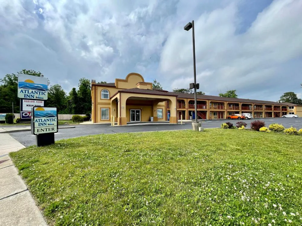 Atlantic Inn hotel hero