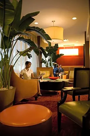 Key Bridge Marriott hotel detail image 3