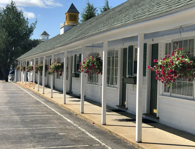 School House Inn hotel detail image 2