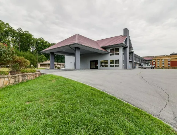 Quality Inn Kodak Sevierville hotel detail image 1