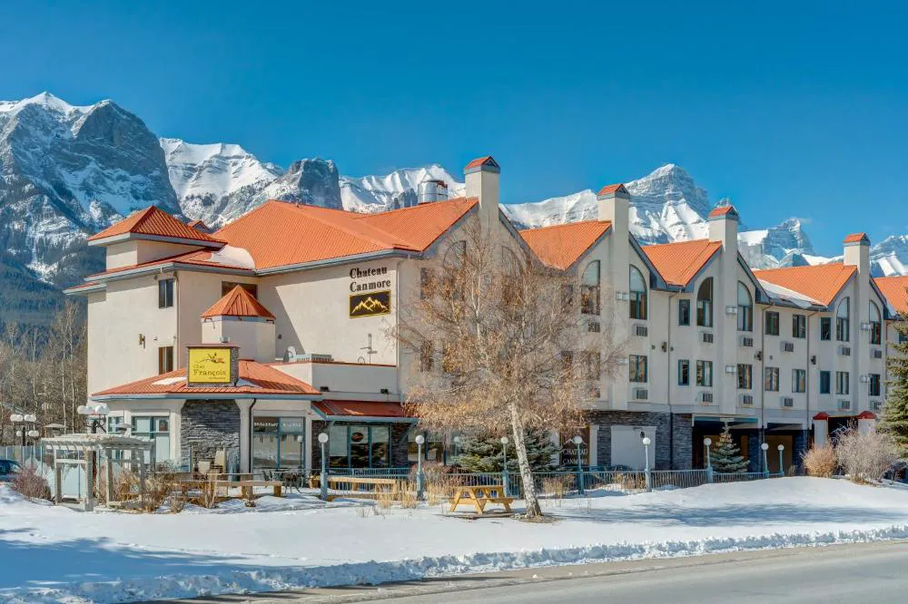 Chateau Canmore hotel hero