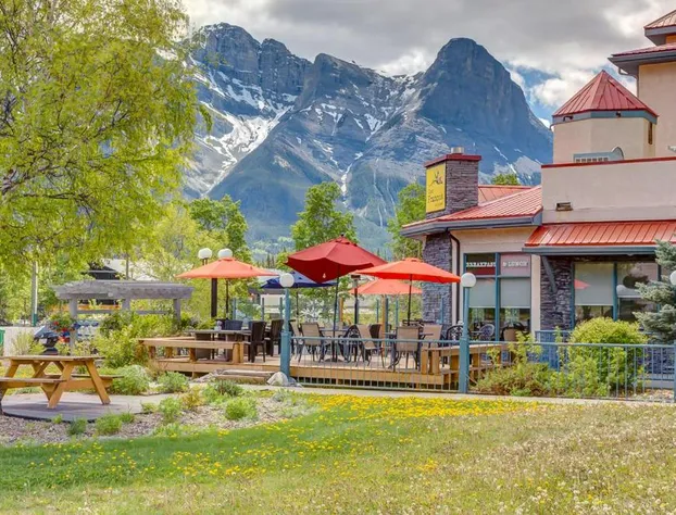 Chateau Canmore hotel detail image 1