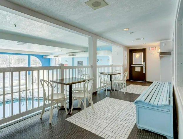 Chateau Canmore hotel detail image 2