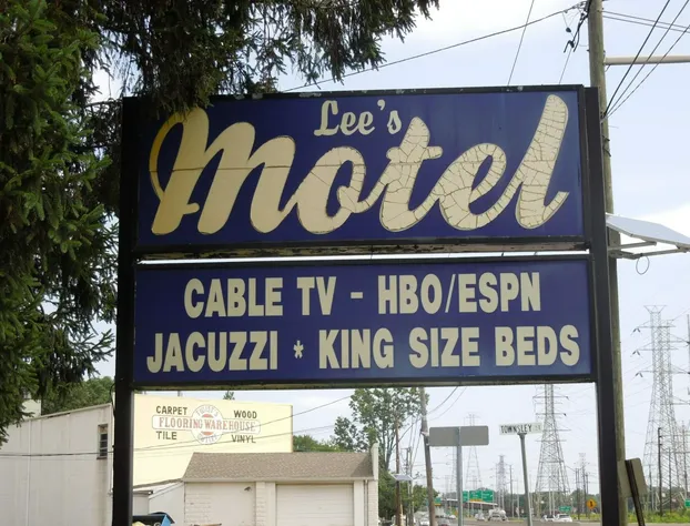 Lee's Motel hotel detail image 4