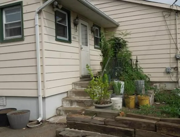 Lee's Motel hotel detail image 1