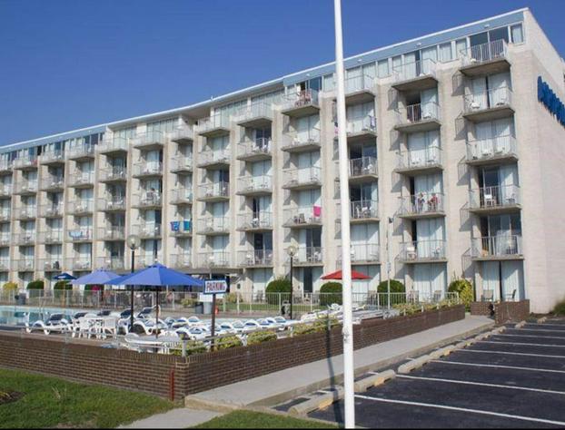 Acropolis Oceanfront Resort hotel detail image 1