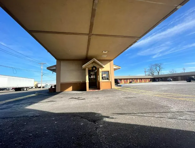 Circle Motel Lodge hotel detail image 3